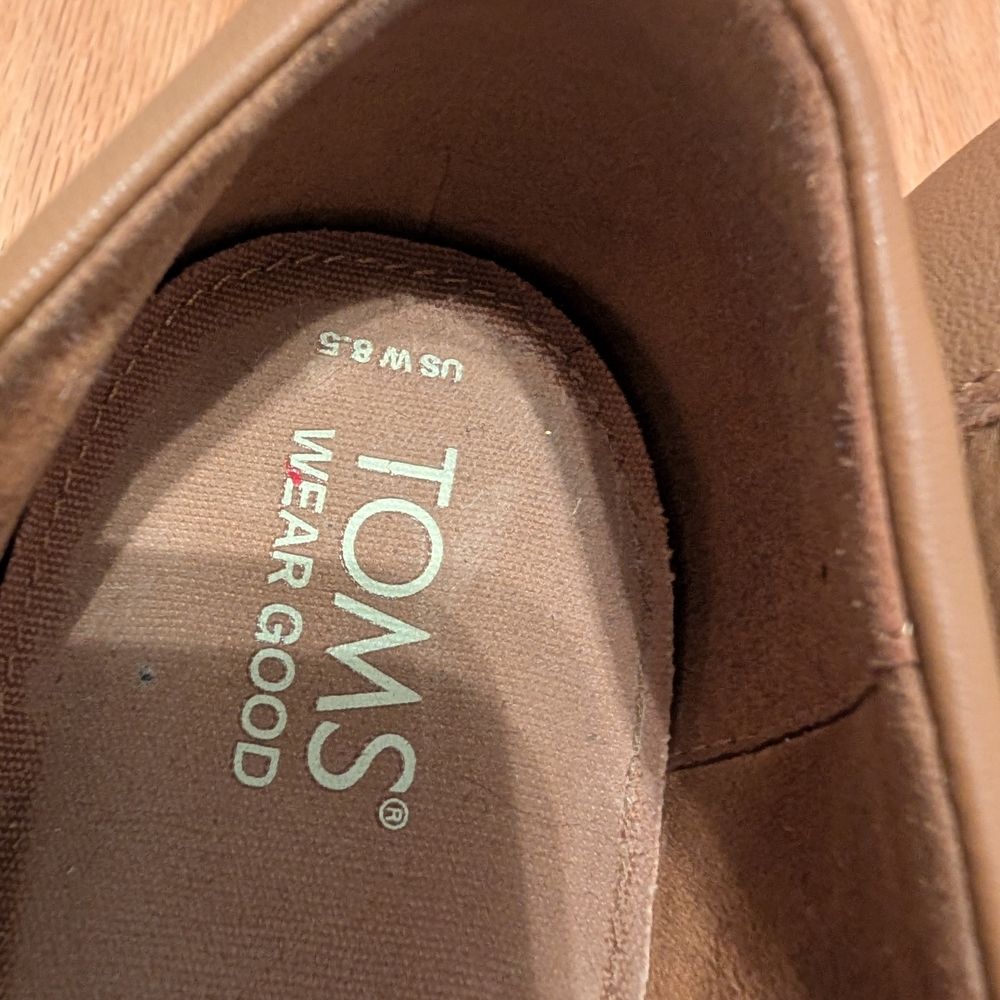 Toms Tan Leather Penny Loafers - Picture 5 of 5
